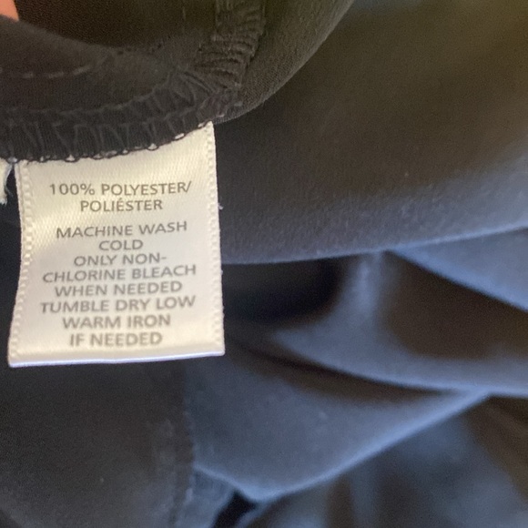 Ann Taylor LOFT black jumpsuit 100% polyester worn once - Picture 4 of 4